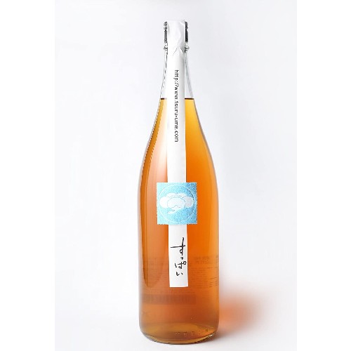 쯔루우메 시끔한 매실주 + 딸기<br><small>鶴梅 すっぱい梅酒 ＋いちご</small>